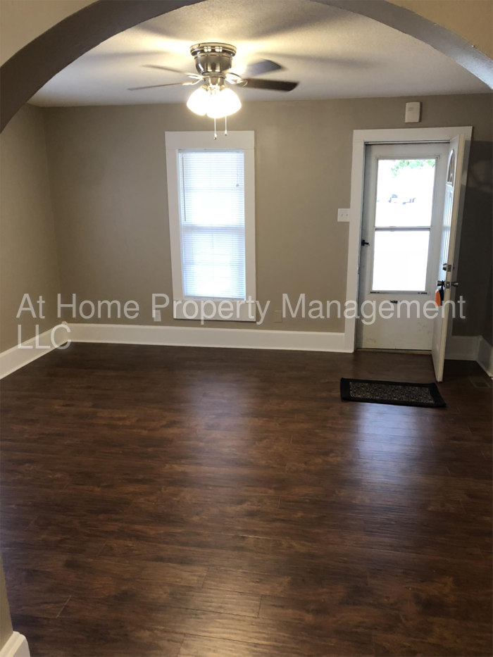 310 E Main St - Photo 3 of 8