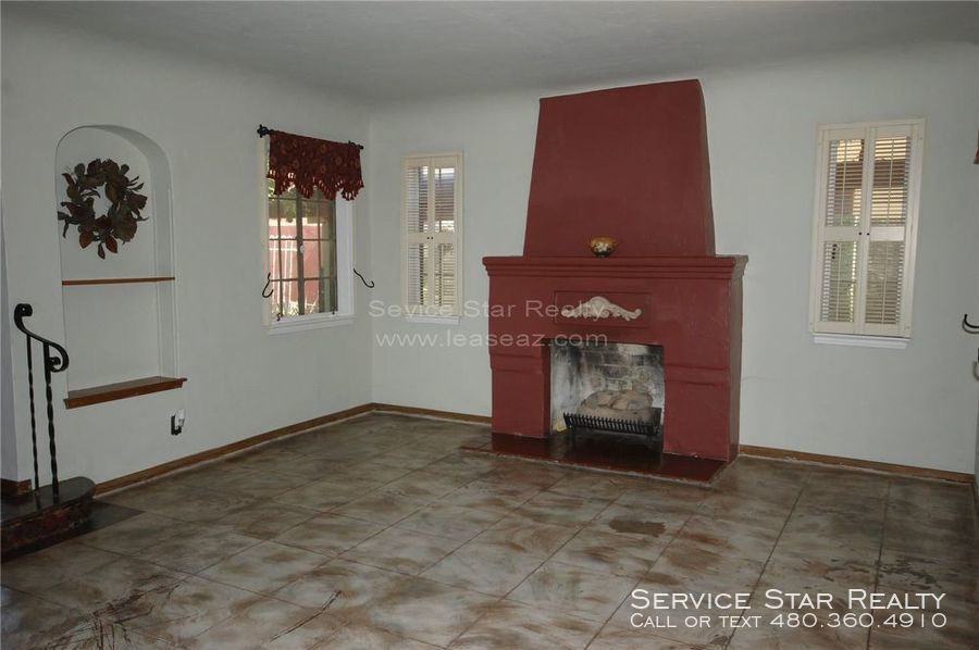 318 W Coronado Rd - Photo 2 of 25