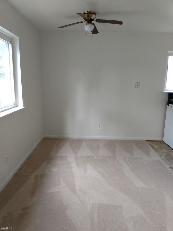 116 W 36th St - Photo 2 of 6