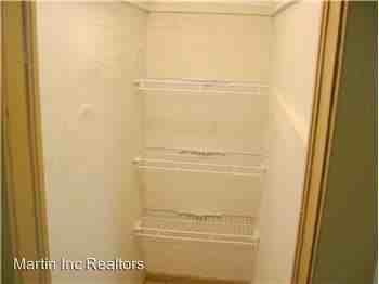 911-913 Lafayette St - Photo 2 of 10