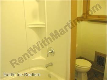 911-913 Lafayette St - Photo 3 of 10