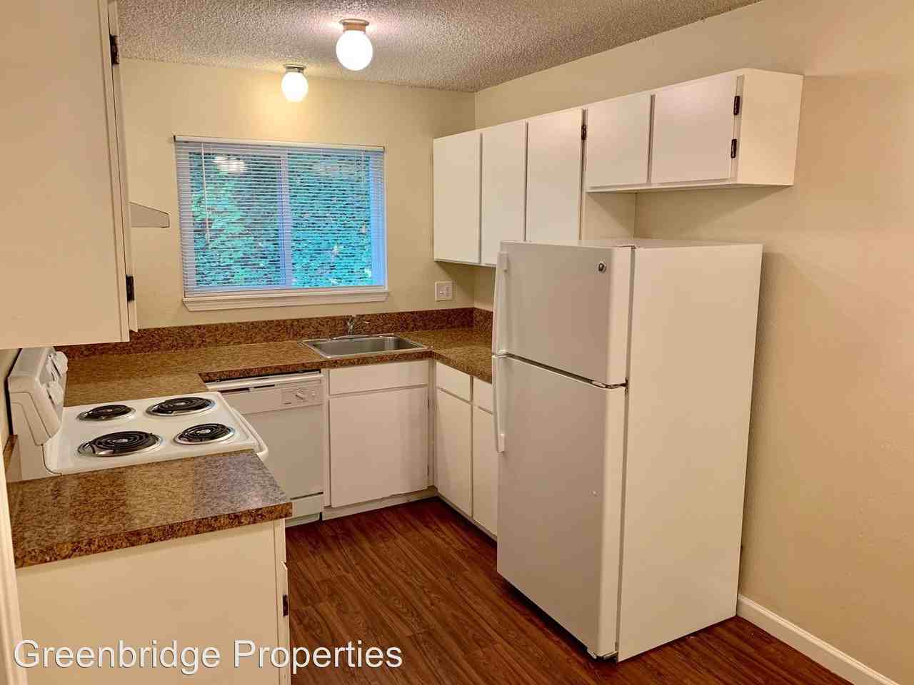 3310-3326-3328-3330 SW Beaverton Hillsdale Hwy - Photo 2 of 14