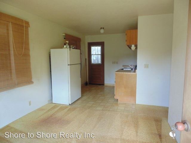 365 Hololani St Main, Cottage Apartments 365 Hololani St, Makawao, HI