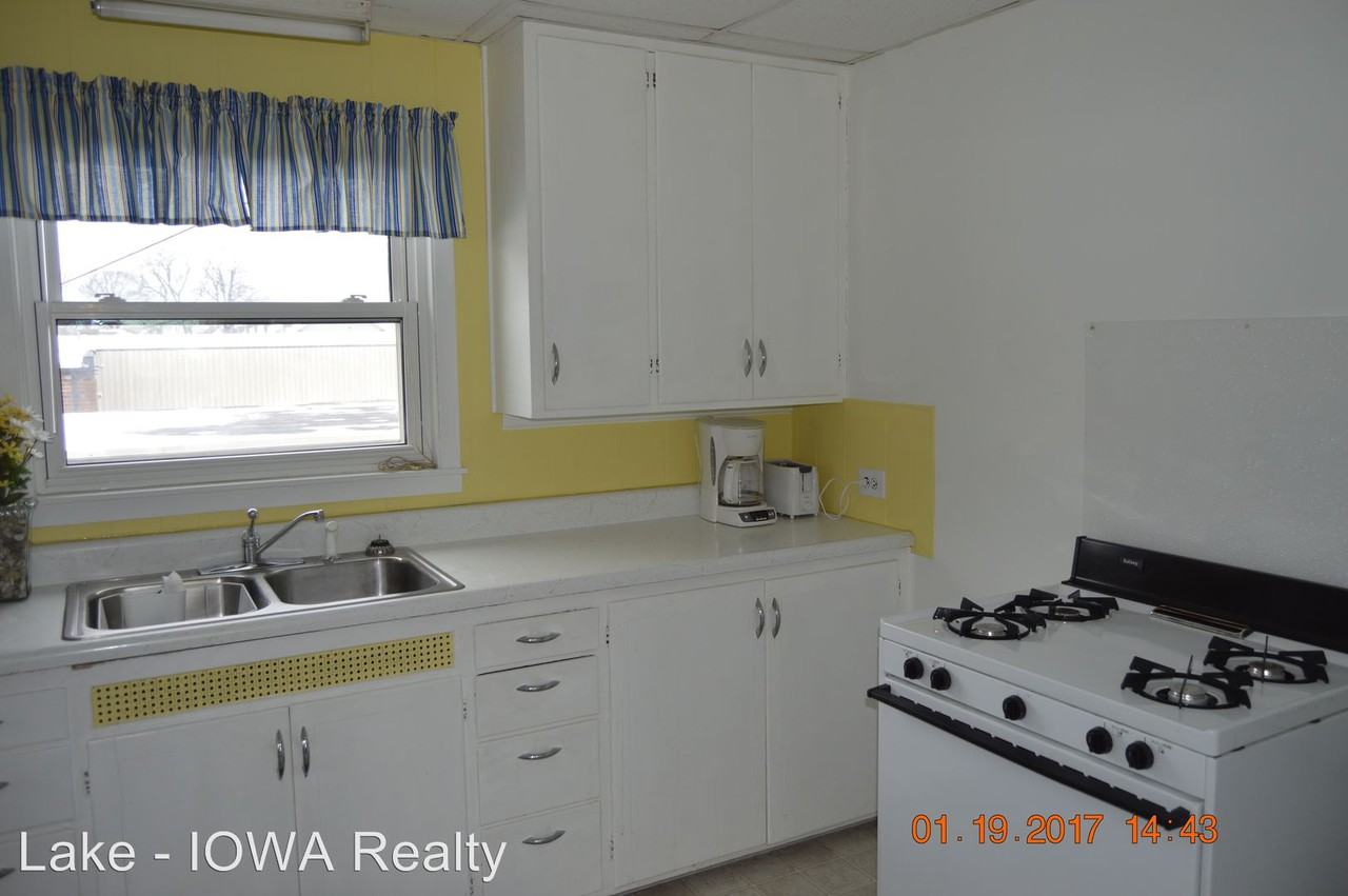 1 S 4th St #105 - Photo 3 of 5