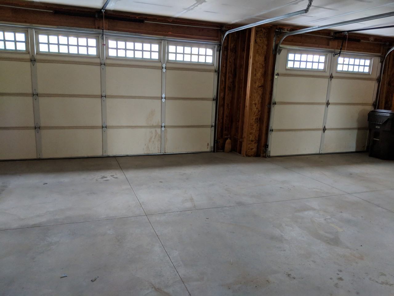 2303 E Olympic Ave - Photo 2 of 22