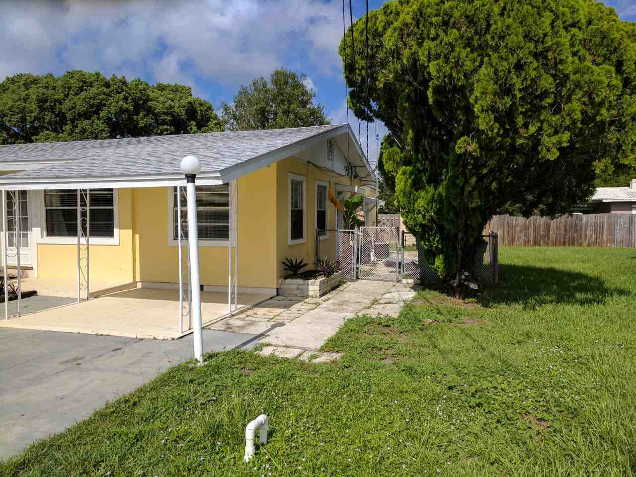 125 Monaco Rd - Photo 2 of 27