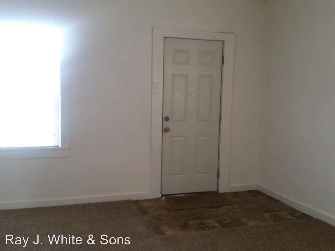 2022 Powers Ave - Photo 3 of 12