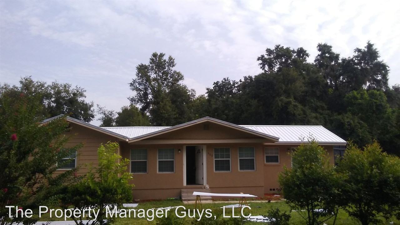 648 Clough Ave - Photo 3 of 15