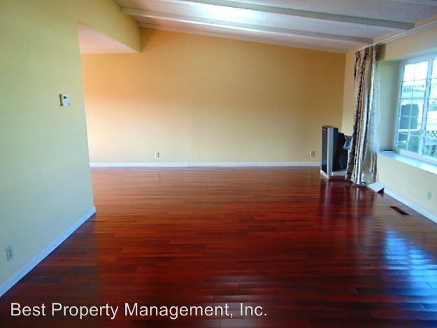 40216 Hacienda Ct - Photo 3 of 15