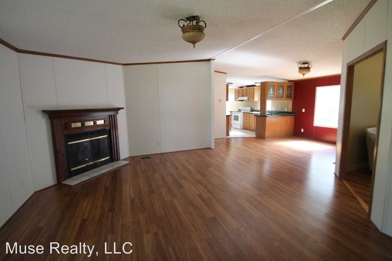 3111 McCaw Rd - Photo 3 of 17