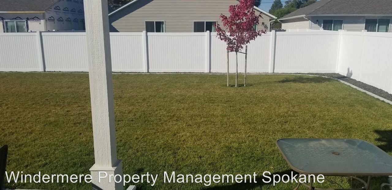 4417 E Buckeye Ave - Photo 2 of 11