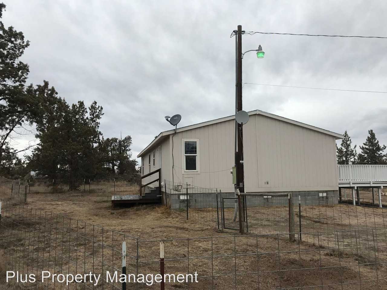 3598 NE 21st Dr - Photo 2 of 17