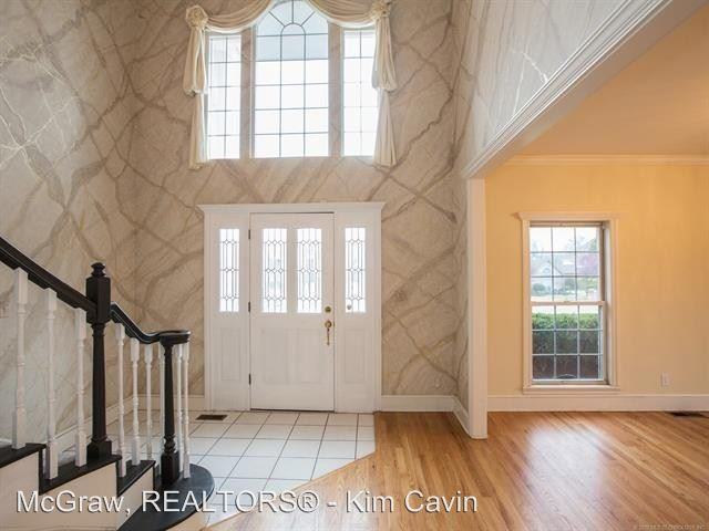 3610 S Orange Cir - Photo 2 of 32