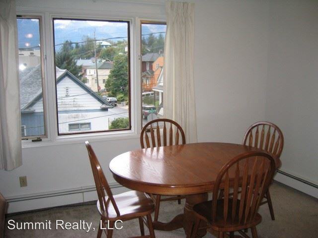 611 - 700 Gold St 1-16 - Photo 3 of 9