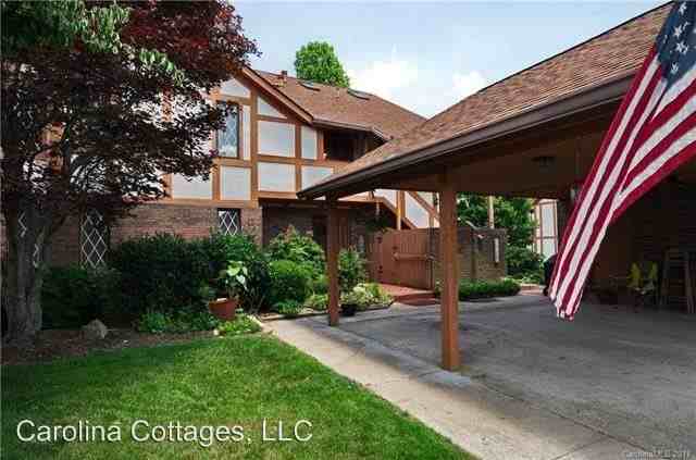 502 Fleetwood Plaza - Photo 2 of 21