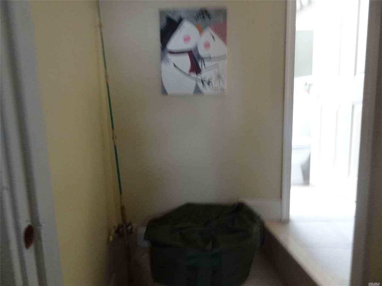 27 Deer Park Ave - Photo 2 of 10