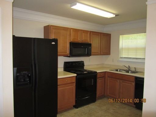 1708 Devon Dr SW - Photo 3 of 16