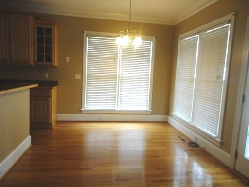 200 Parkridge Dr - Photo 2 of 16