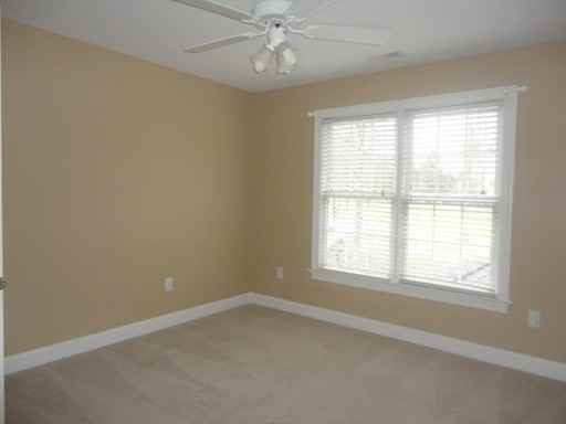 200 Parkridge Dr - Photo 3 of 16