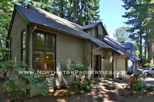 383 Ash St - Photo 2 of 29