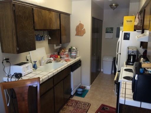 185 Wedgewood Ave - Photo 2 of 8