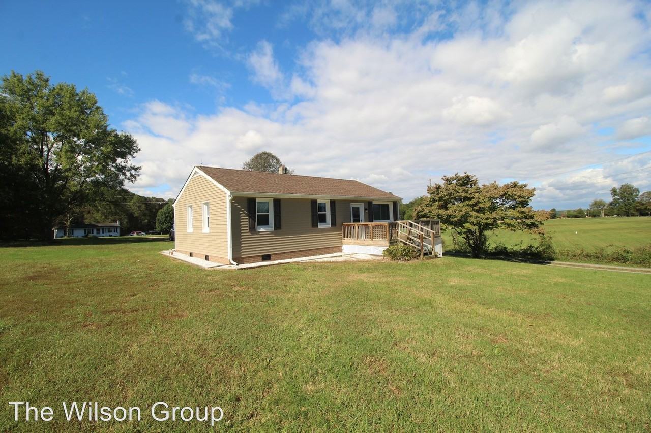10751 Harris Estates Ln - Photo 3 of 16