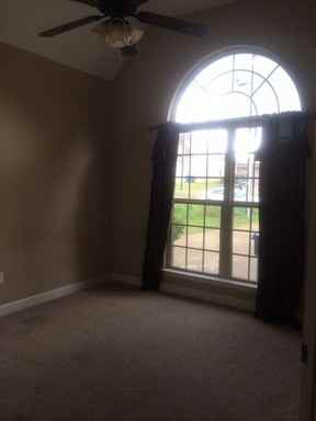 140 Blackhawk Cove - Photo 2 of 23