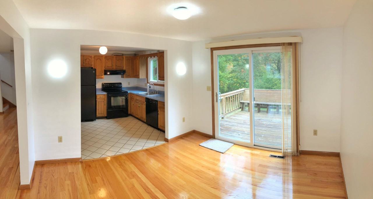 10 Connor Cir - Photo 3 of 15