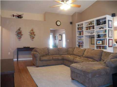 144 Indian Trail - Photo 2 of 21