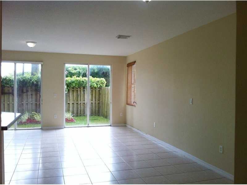 8438 Southwest 166th Place - Photo 3 of 9