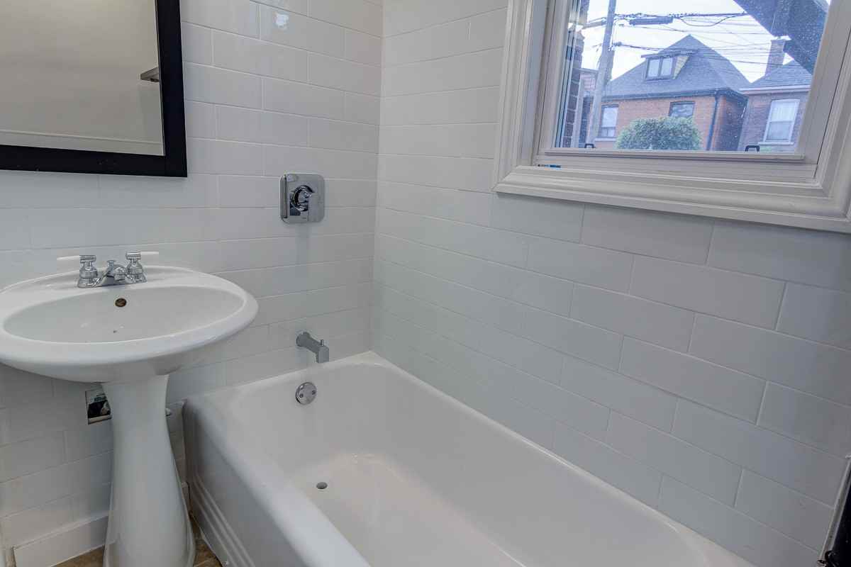 19 Stirton Street #1 - Photo 4 of 14