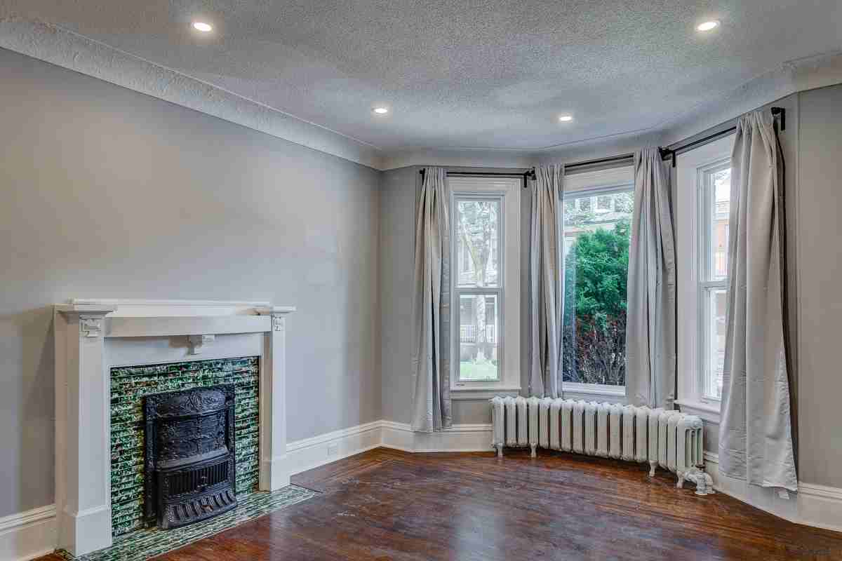 19 Stirton Street #1 - Photo 2 of 14