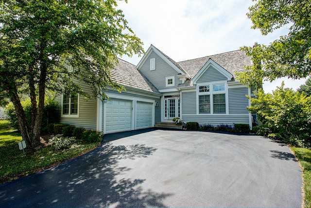 30 S Canterbury Ct - Photo 2 of 36