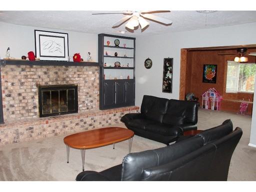 2312 NW 78th St - Photo 2 of 22