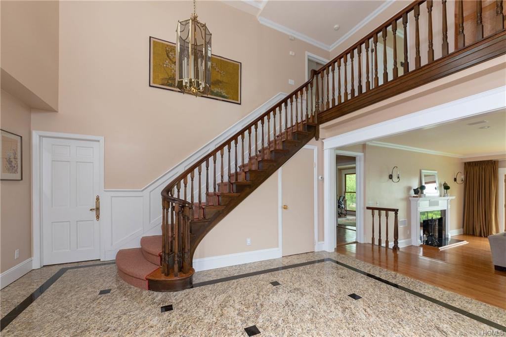 200 Clinton Ave - Photo 3 of 27