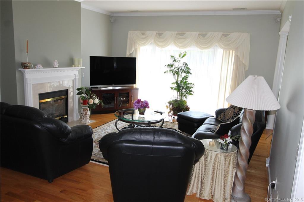 215 New Britain Ave - Photo 3 of 27