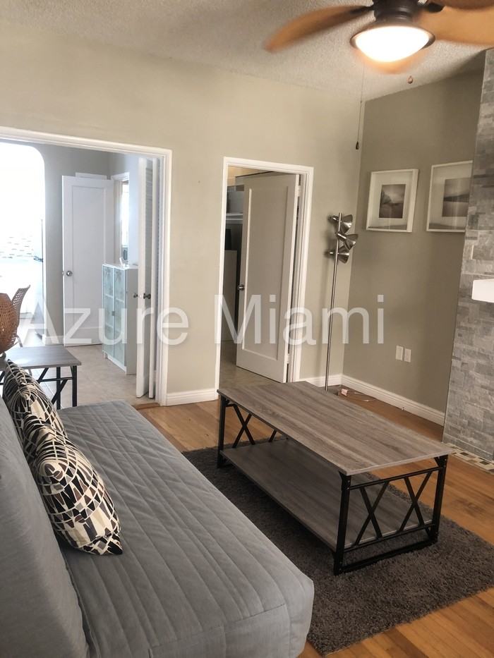 750 Euclid Ave #6 - Photo 2 of 17