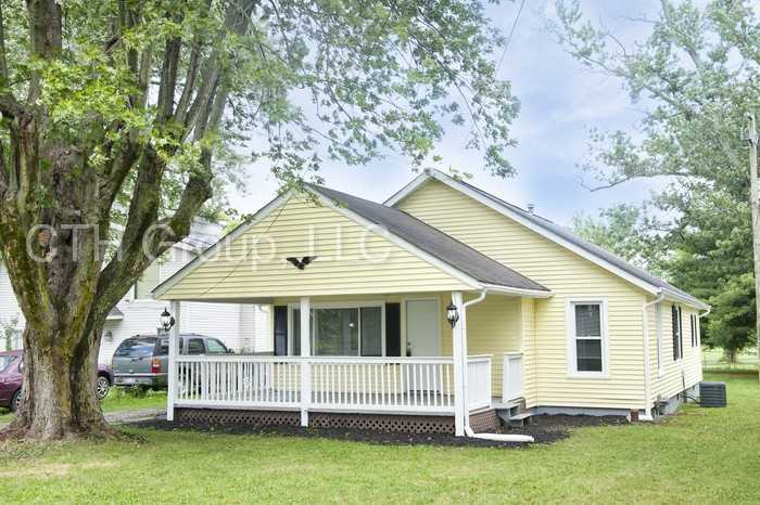 3270 Lakeside Rd NE - Photo 2 of 22