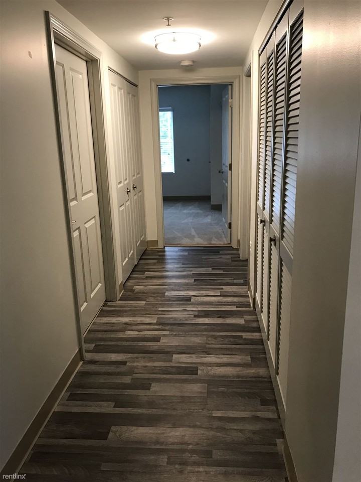 469 Broadway - Photo 3 of 10