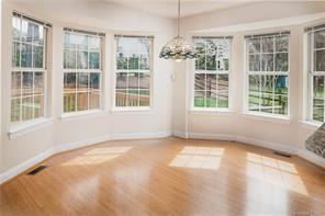 20329 Berry Cir - Photo 2 of 10