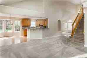 20329 Berry Cir - Photo 3 of 10