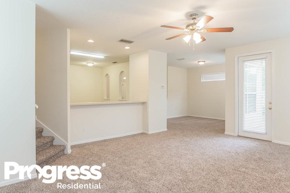 2749 Indigo Hills Ct - Photo 3 of 15