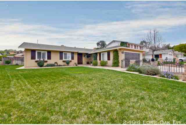 2494 Lone Oak Dr - Photo 2 of 13