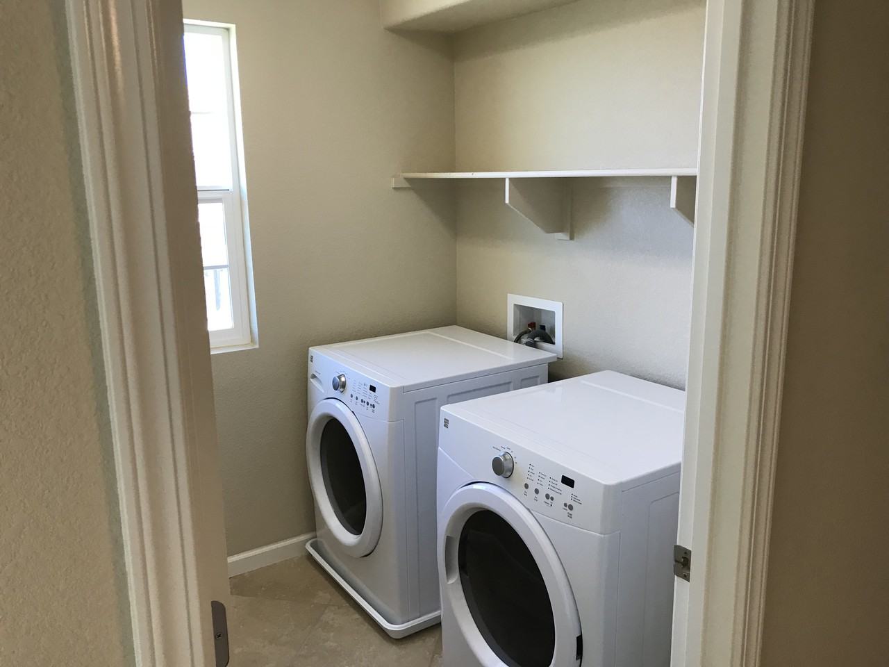 5290 Hom Drive - Photo 7 of 14
