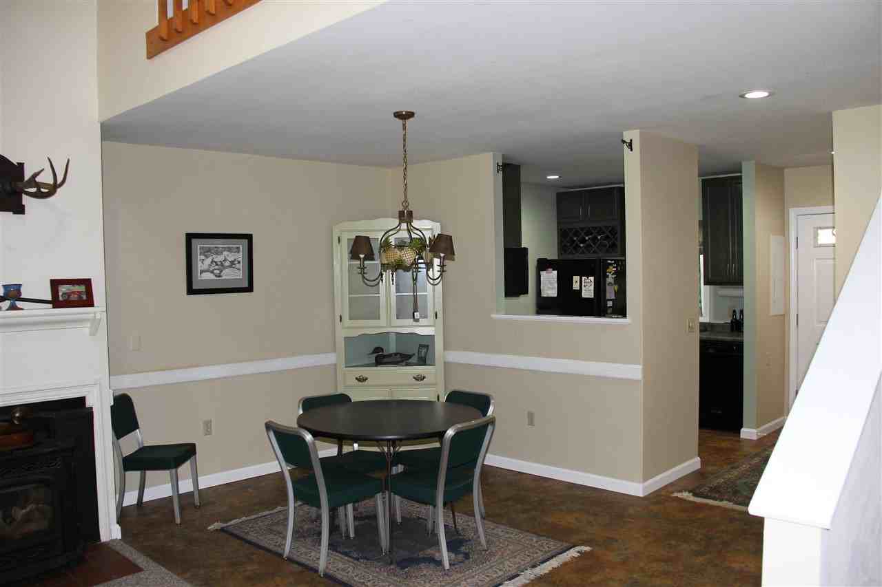 388 Western Ave - Photo 3 of 8