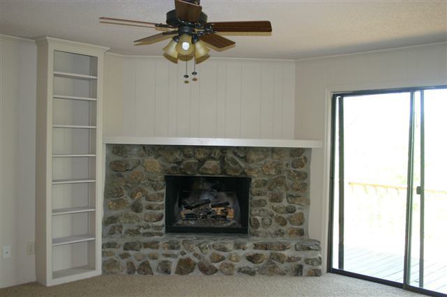 12124 Shawnee Forest Dr - Photo 2 of 10