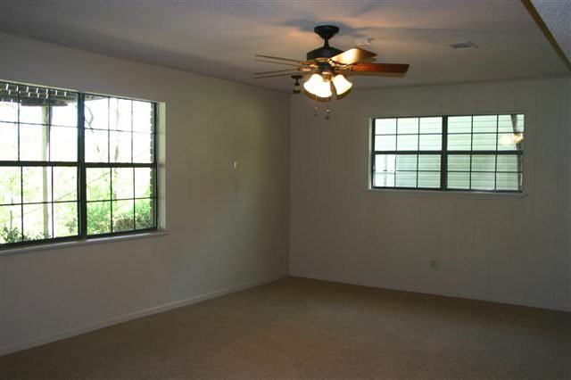 12124 Shawnee Forest Dr - Photo 5 of 10