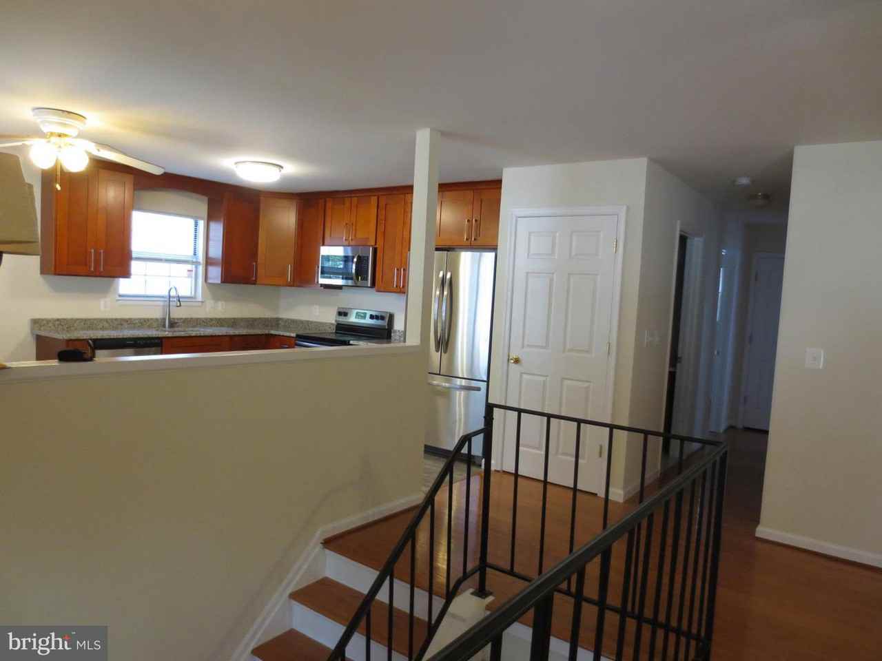 7844 Camp Rd - Photo 3 of 25
