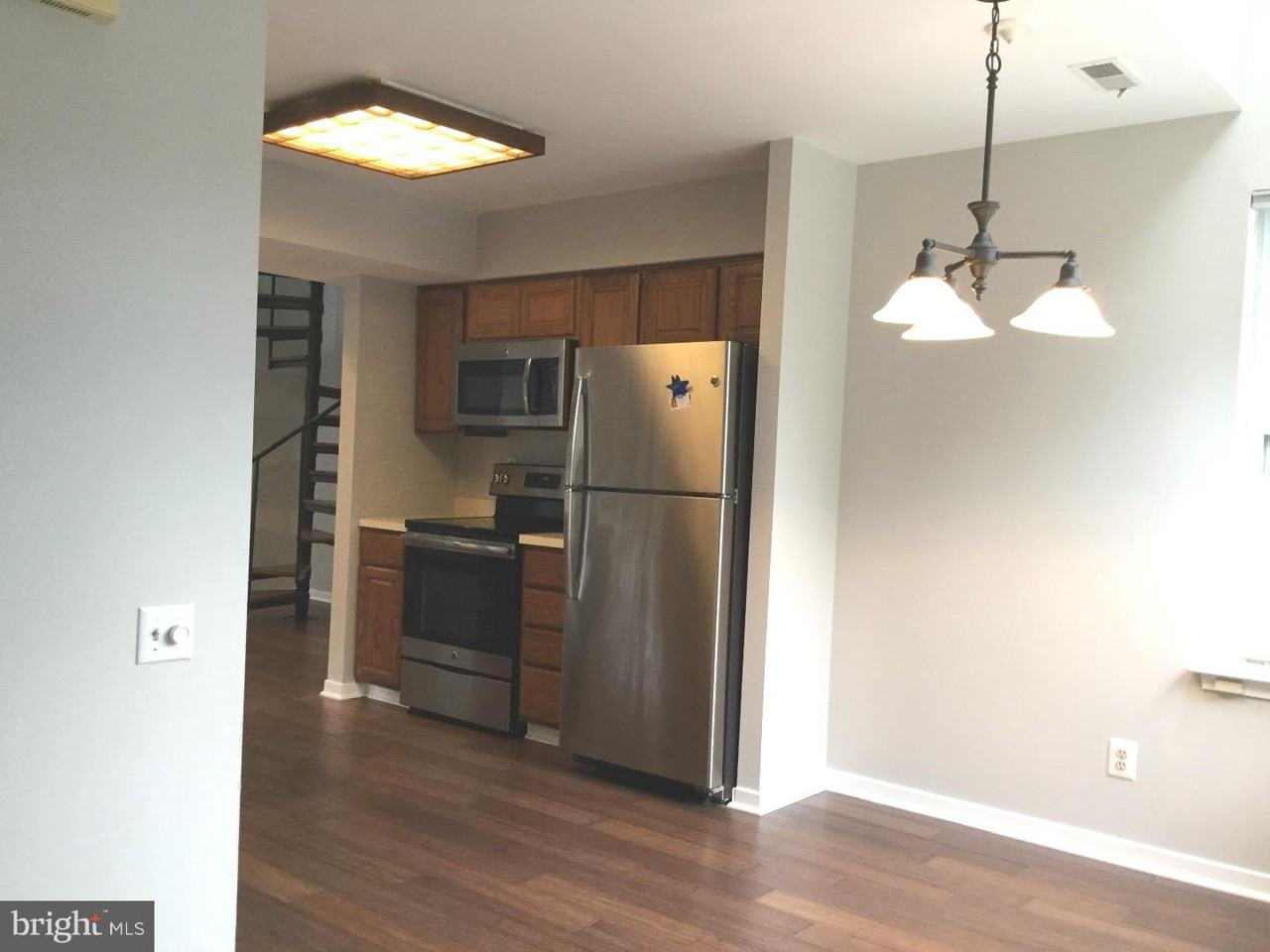 207 Cheswold Ct - Photo 3 of 19