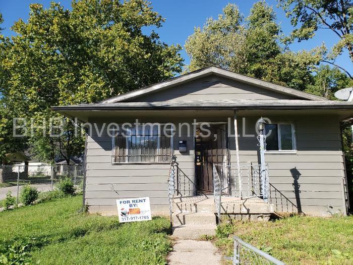 2830 W St Clair St - Photo 2 of 4